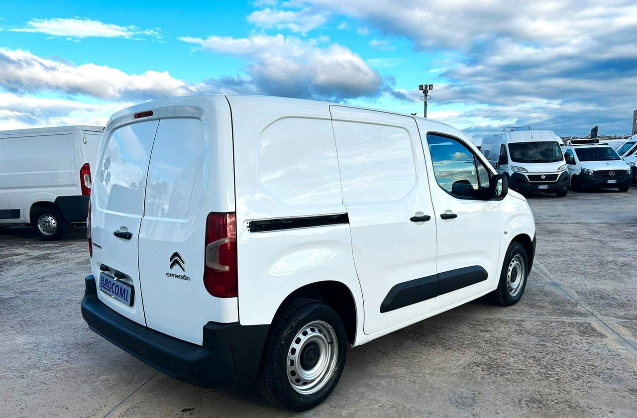 Citroen Berligno 1.6 HDi 100 cv 3 posti - Furgoneta pequeña: foto 5 Citroen Berligno 1.6 HDi 100 cv 3 posti - Furgoneta pequeña: foto 5