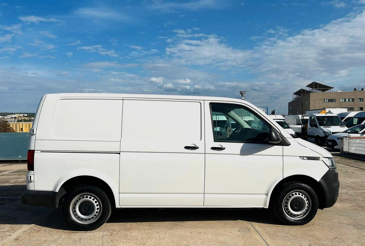 Volkswagen Transporter 2.0 TDi 150 cv - Furgón: foto 4 Volkswagen Transporter 2.0 TDi 150 cv - Furgón: foto 4