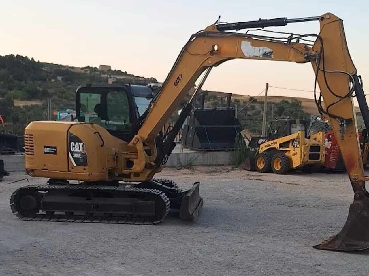 CAT 308E2CR - Excavadora de cadenas: foto 1 CAT 308E2CR - Excavadora de cadenas: foto 1