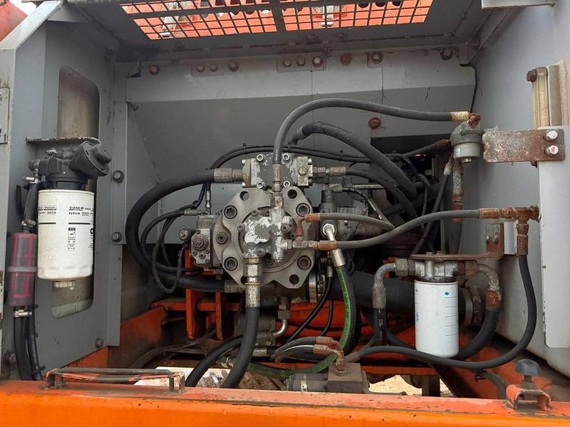 Excavadora Fiat KOBELCO E305: foto 10