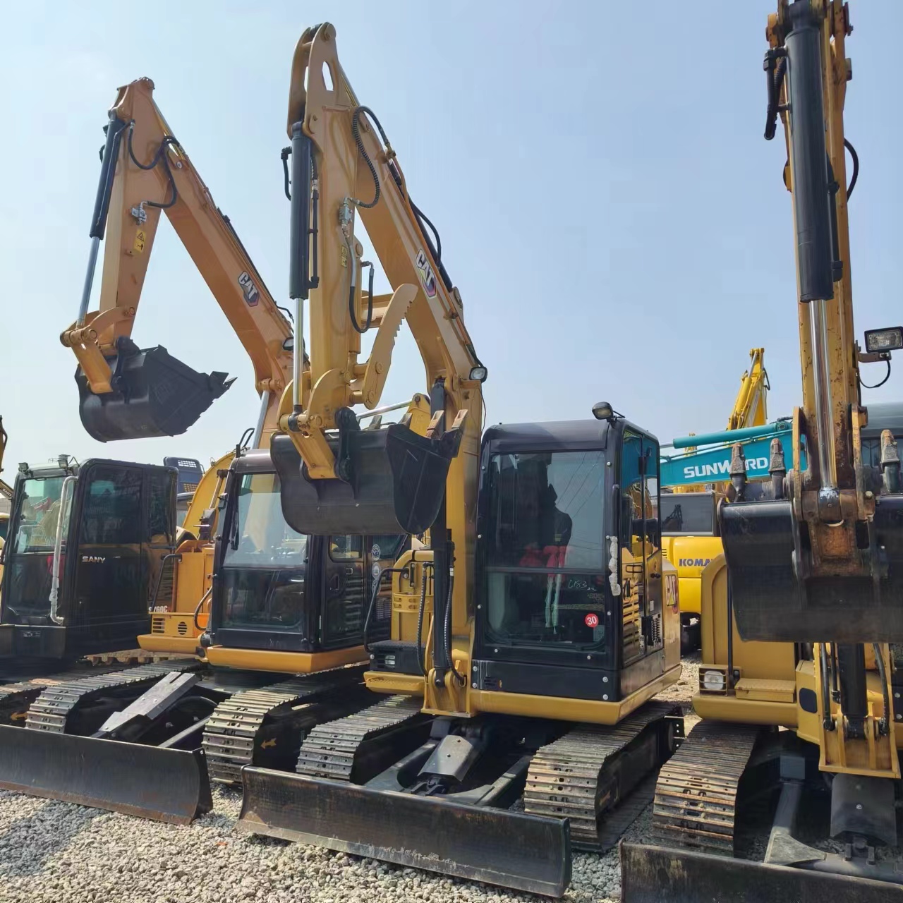 CATERPILLAR 306E2 - Excavadora de cadenas: foto 3 CATERPILLAR 306E2 - Excavadora de cadenas: foto 3