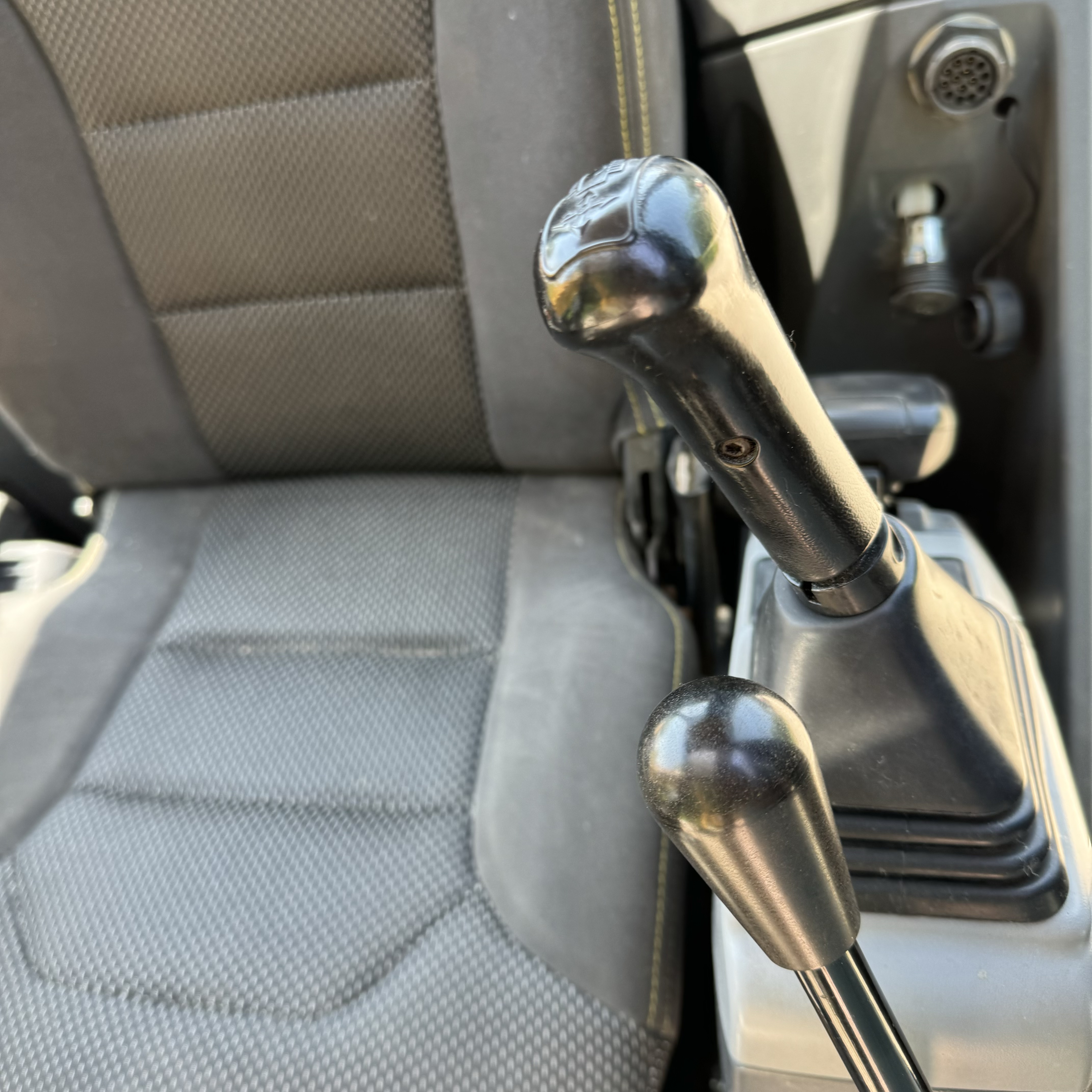 CATERPILLAR 307.5 - Miniexcavadora: foto 3 CATERPILLAR 307.5 - Miniexcavadora: foto 3