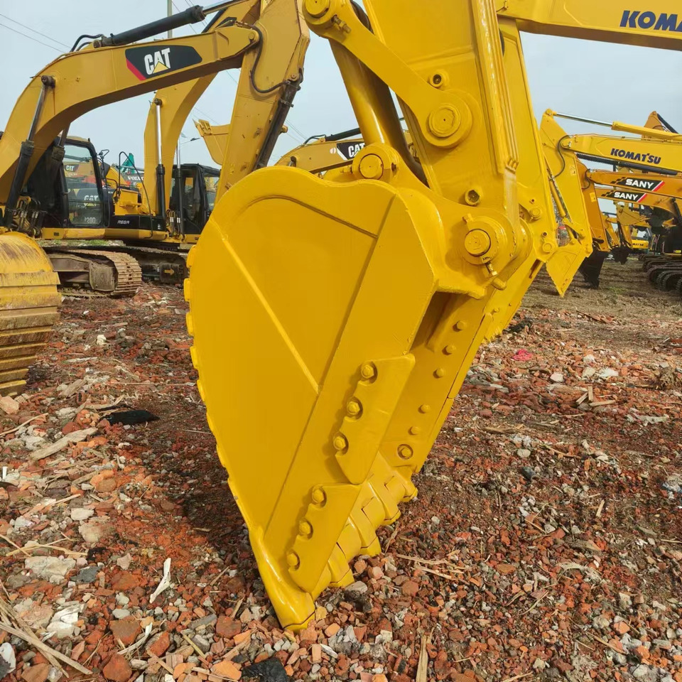 Excavadora de cadenas CATERPILLAR 320D: foto 15 Excavadora de cadenas CATERPILLAR 320D: foto 15