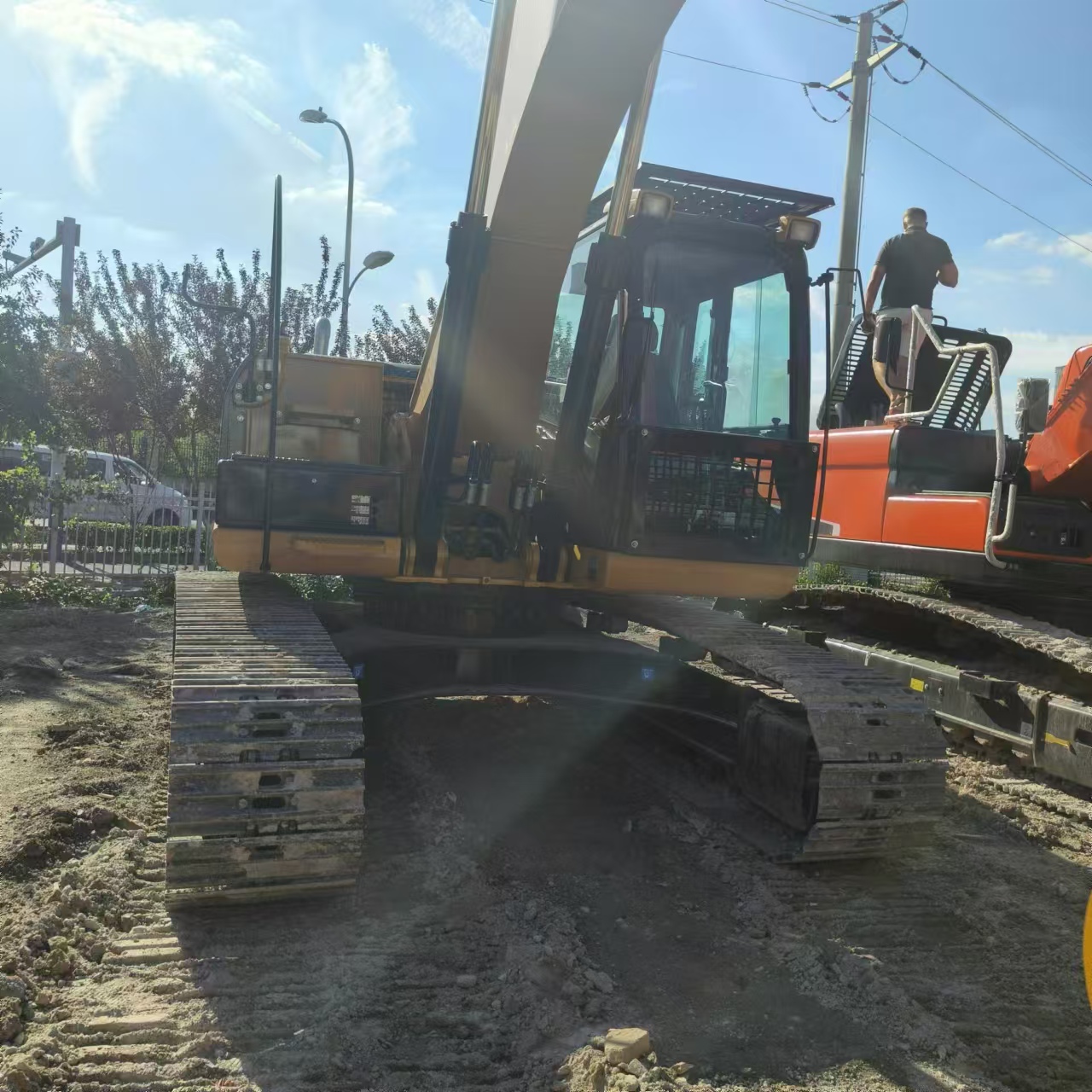 CATERPILLAR 323D - Excavadora de cadenas: foto 4 CATERPILLAR 323D - Excavadora de cadenas: foto 4