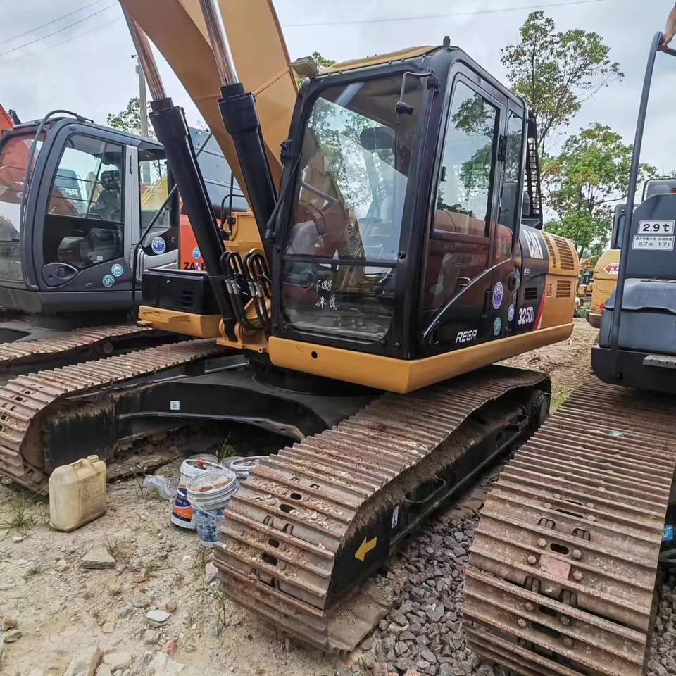 CATERPILLAR 325D2 - Excavadora de cadenas: foto 5 CATERPILLAR 325D2 - Excavadora de cadenas: foto 5