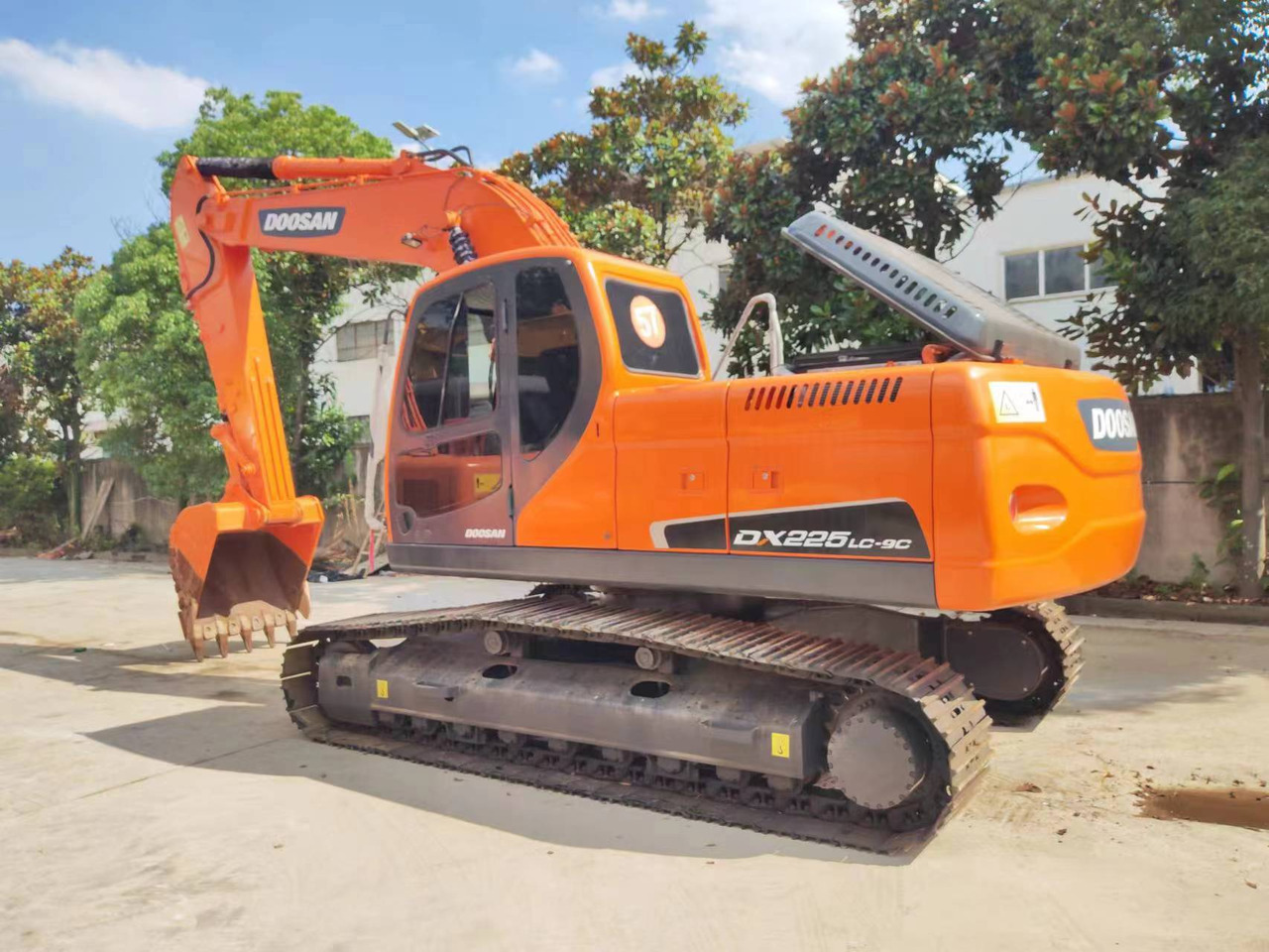DOOSAN DX225 - Excavadora de cadenas: foto 1 DOOSAN DX225 - Excavadora de cadenas: foto 1