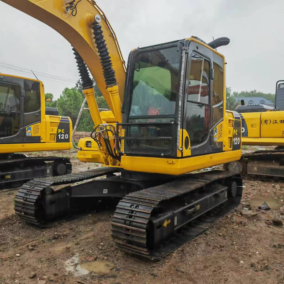 Excavadora de cadenas KOMATSU PC120: foto 8