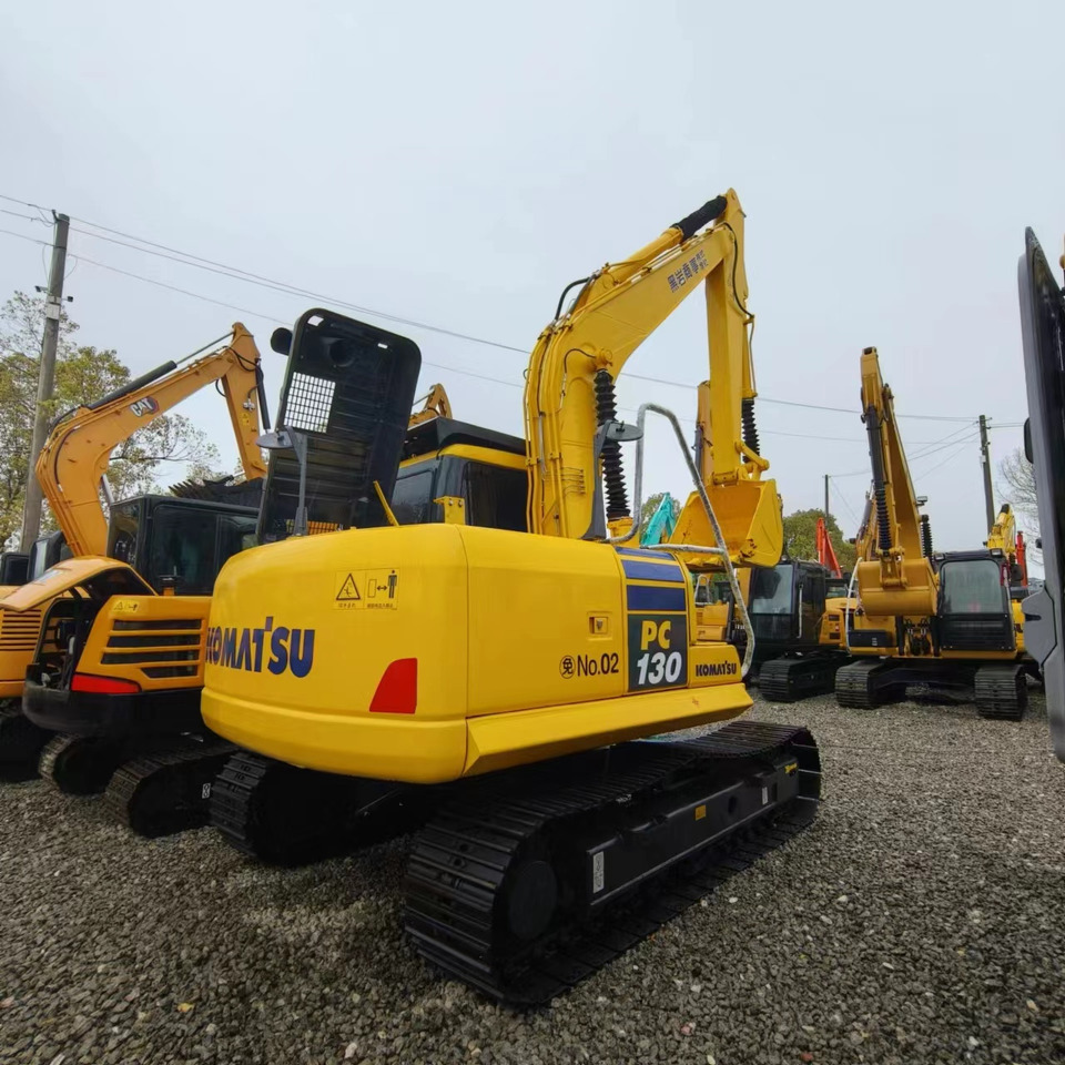 KOMATSU PC130-7 - Excavadora de cadenas: foto 4 KOMATSU PC130-7 - Excavadora de cadenas: foto 4