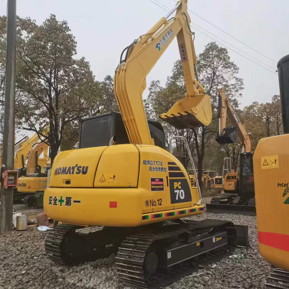 KOMATSU PC70 - Miniexcavadora: foto 2 KOMATSU PC70 - Miniexcavadora: foto 2