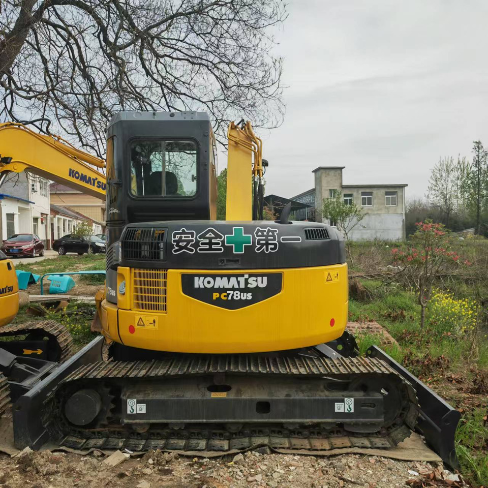 Excavadora de cadenas KOMATSU PC78US: foto 6