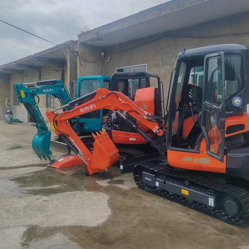 KUBOTA U35 - Miniexcavadora: foto 2 KUBOTA U35 - Miniexcavadora: foto 2