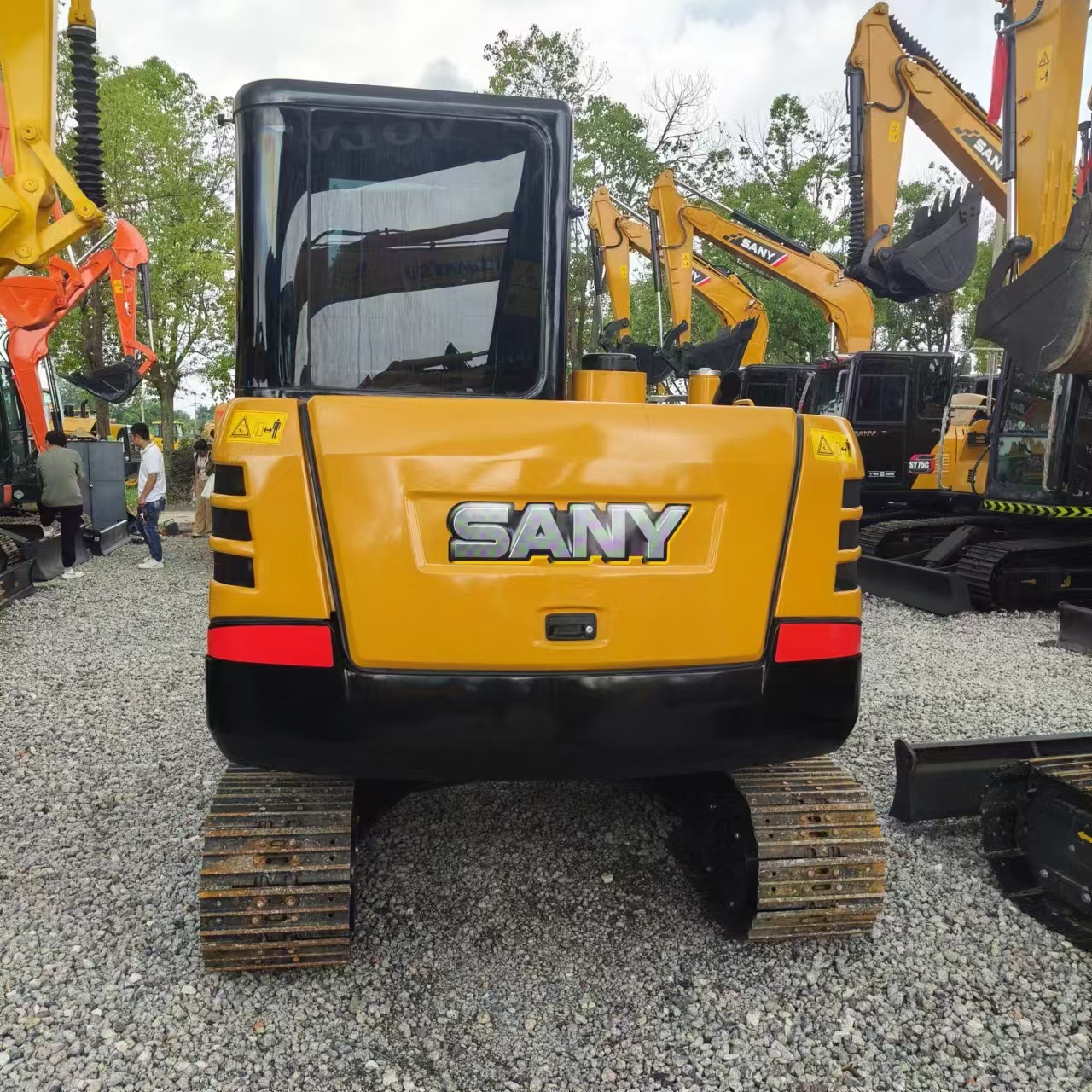 SANY SY55C - Miniexcavadora: foto 2 SANY SY55C - Miniexcavadora: foto 2