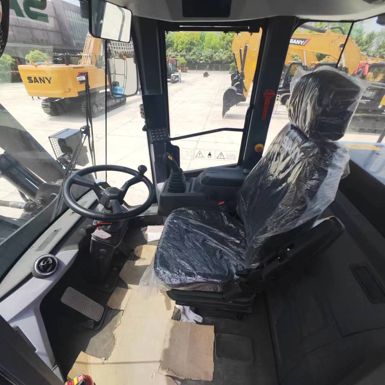 SANY SY60C - Excavadora de cadenas: foto 5 SANY SY60C - Excavadora de cadenas: foto 5