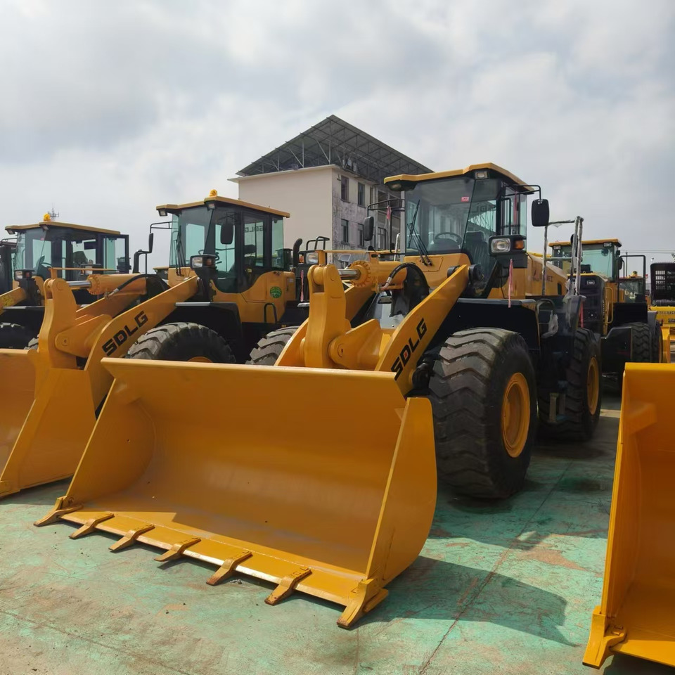SDLG L956F - Cargadora de ruedas: foto 2 SDLG L956F - Cargadora de ruedas: foto 2