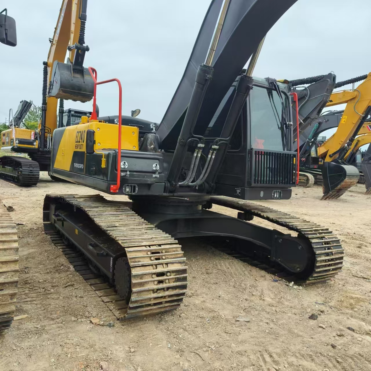 VOLVO EC240 - Excavadora de cadenas: foto 4 VOLVO EC240 - Excavadora de cadenas: foto 4