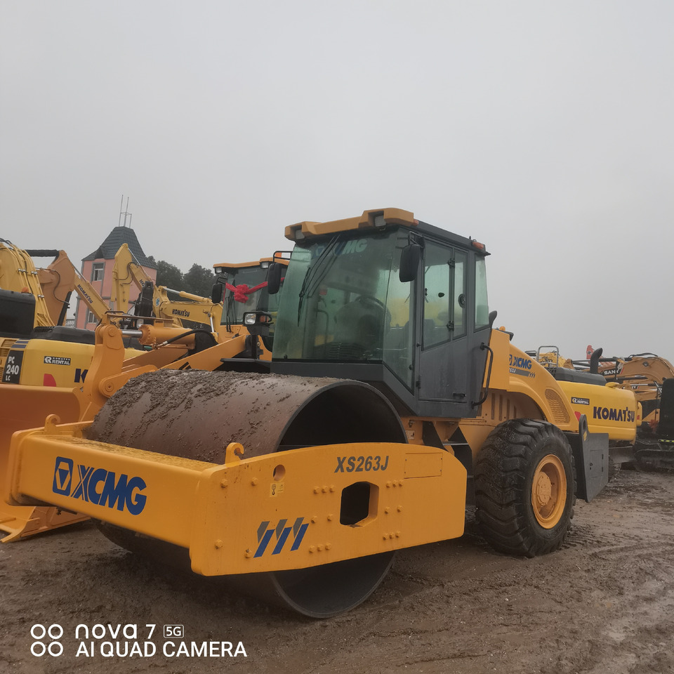 XCMG XS263J - Apisonadora de asfalto: foto 4 XCMG XS263J - Apisonadora de asfalto: foto 4
