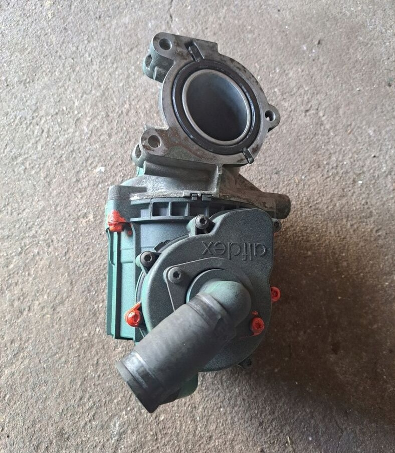 20763721 Volvo FM 9 - Filtro de aceite para Camión: foto 1 20763721 Volvo FM 9 - Filtro de aceite para Camión: foto 1