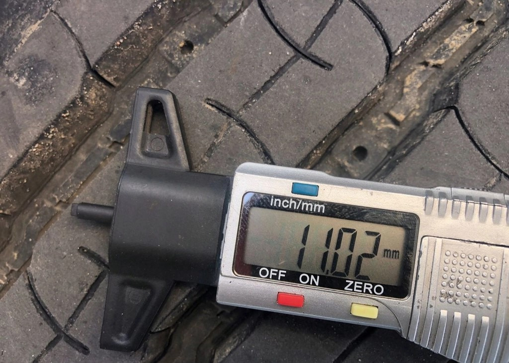 BARUM BD 200 R - Neumático: foto 2 BARUM BD 200 R - Neumático: foto 2