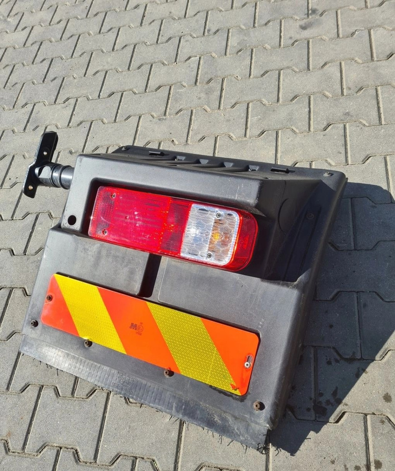 BŁOTNIK KOMPLETNY PRAWY TYŁ LAMPA CHLAPACZ MOCOWANIE FORD F-MAX CARGO - Guardabarros: foto 2 BŁOTNIK KOMPLETNY PRAWY TYŁ LAMPA CHLAPACZ MOCOWANIE FORD F-MAX CARGO - Guardabarros: foto 2