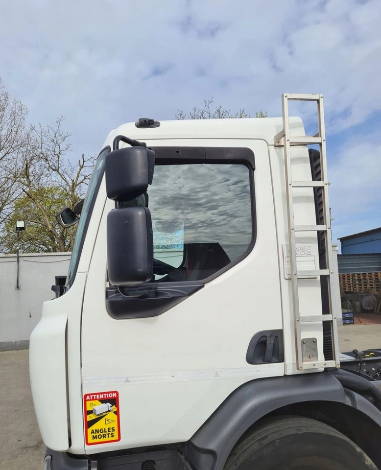 KOMPLETNA DZIENNA RENAULT GAMA D19 D EURO 6  - Cabina: foto 2 KOMPLETNA DZIENNA RENAULT GAMA D19 D EURO 6  - Cabina: foto 2