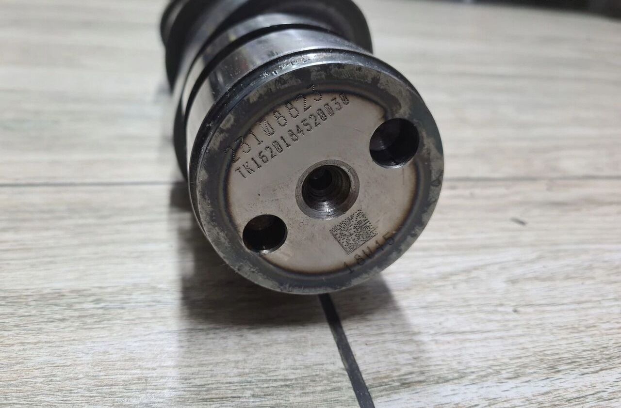 Penta SILNIKA PENTA VOLVO FH 16 D16K EURO 6 23108823 Volvo PENTA VOLVO FH 16 D16K EURO 6. - Árbol de levas para Camión: foto 5 Penta SILNIKA PENTA VOLVO FH 16 D16K EURO 6 23108823 Volvo PENTA VOLVO FH 16 D16K EURO 6. - Árbol de levas para Camión: foto 5