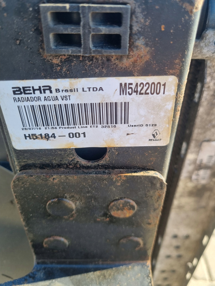 RENAULT KOMPLET CHŁODNIC INTERCOOLER WODA OSŁONA RENAULT MIDLUM DXI 5 180 - Radiador para Camión: foto 5 RENAULT KOMPLET CHŁODNIC INTERCOOLER WODA OSŁONA RENAULT MIDLUM DXI 5 180 - Radiador para Camión: foto 5
