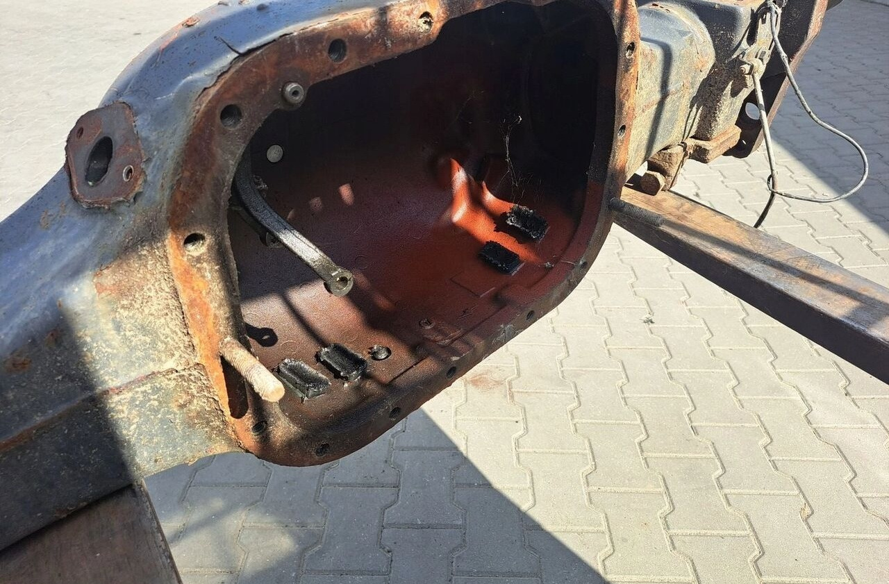 RENAULT OBUDOWA MOSTU POCHWA RENAULT KERAX LANDER 6x4 8x4 4x2 - Eje y piezas para Camión: foto 3 RENAULT OBUDOWA MOSTU POCHWA RENAULT KERAX LANDER 6x4 8x4 4x2 - Eje y piezas para Camión: foto 3