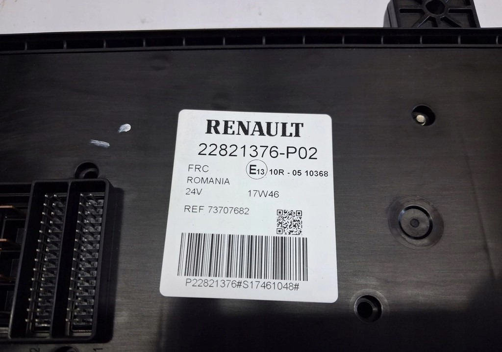 RENAULT PŁYTA BEZPIECZNIKÓW SKRZYNKA RENAULT GAMA T RANGE 22821376 P02 - Fusible para Camión: foto 4 RENAULT PŁYTA BEZPIECZNIKÓW SKRZYNKA RENAULT GAMA T RANGE 22821376 P02 - Fusible para Camión: foto 4