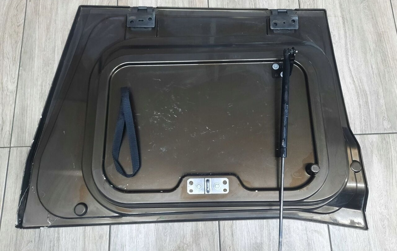 Renault GAMA T HIGH - Carrocería y exterior para Camión: foto 4 Renault GAMA T HIGH - Carrocería y exterior para Camión: foto 4