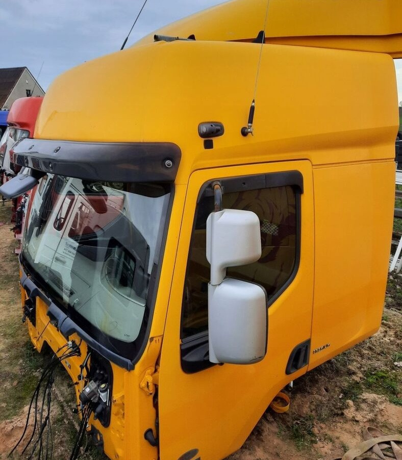 Renault PREMIUM DXI 460 - Cabina para Camión: foto 2 Renault PREMIUM DXI 460 - Cabina para Camión: foto 2