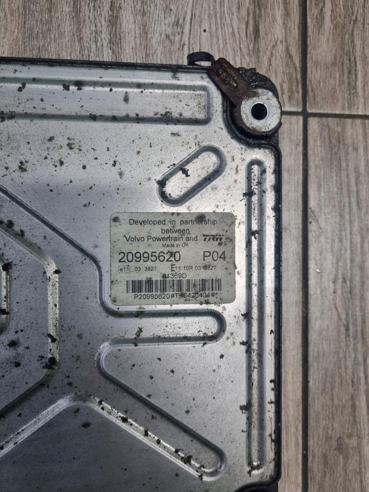 VOLVO KASETA KOMPUTER MODUŁ SILNIKA ECU VOLVO FH FM 13 16 20995620 P04 - Unidad de control para Camión: foto 3 VOLVO KASETA KOMPUTER MODUŁ SILNIKA ECU VOLVO FH FM 13 16 20995620 P04 - Unidad de control para Camión: foto 3