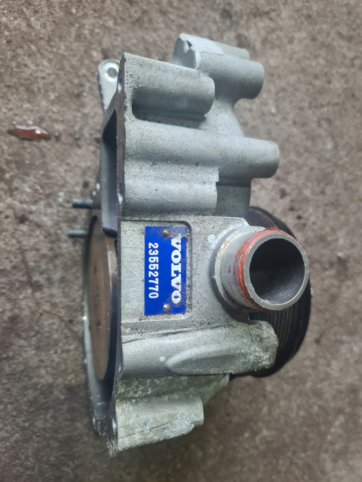 VOLVO Pompa wody płynu koło pasowe Volvo FL D8K Renault gama D - Bomba de refrigerante para Camión: foto 3 VOLVO Pompa wody płynu koło pasowe Volvo FL D8K Renault gama D - Bomba de refrigerante para Camión: foto 3