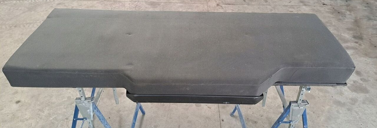 Volvo ŁÓŻKO DOLNE MATERAC STELAŻ VOLVO FH 4 EURO 6 - Asiento para Camión: foto 1 Volvo ŁÓŻKO DOLNE MATERAC STELAŻ VOLVO FH 4 EURO 6 - Asiento para Camión: foto 1