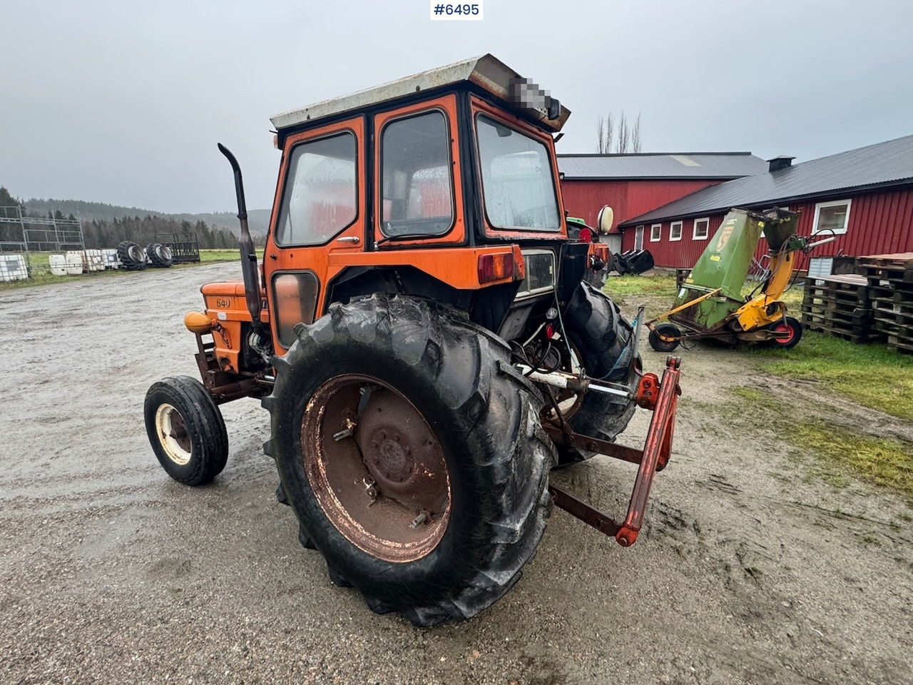 1975 Fiat 640 tractor with/twin wheels and triangle. WATCH THE VIDEO! - Tractor: foto 3 1975 Fiat 640 tractor with/twin wheels and triangle. WATCH THE VIDEO! - Tractor: foto 3