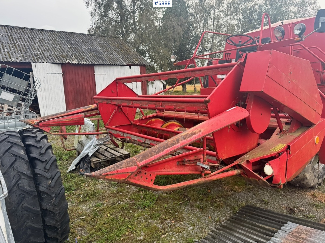 Cosechadora de granos 1986 Massey Ferguson 330 combine harvester: foto 18