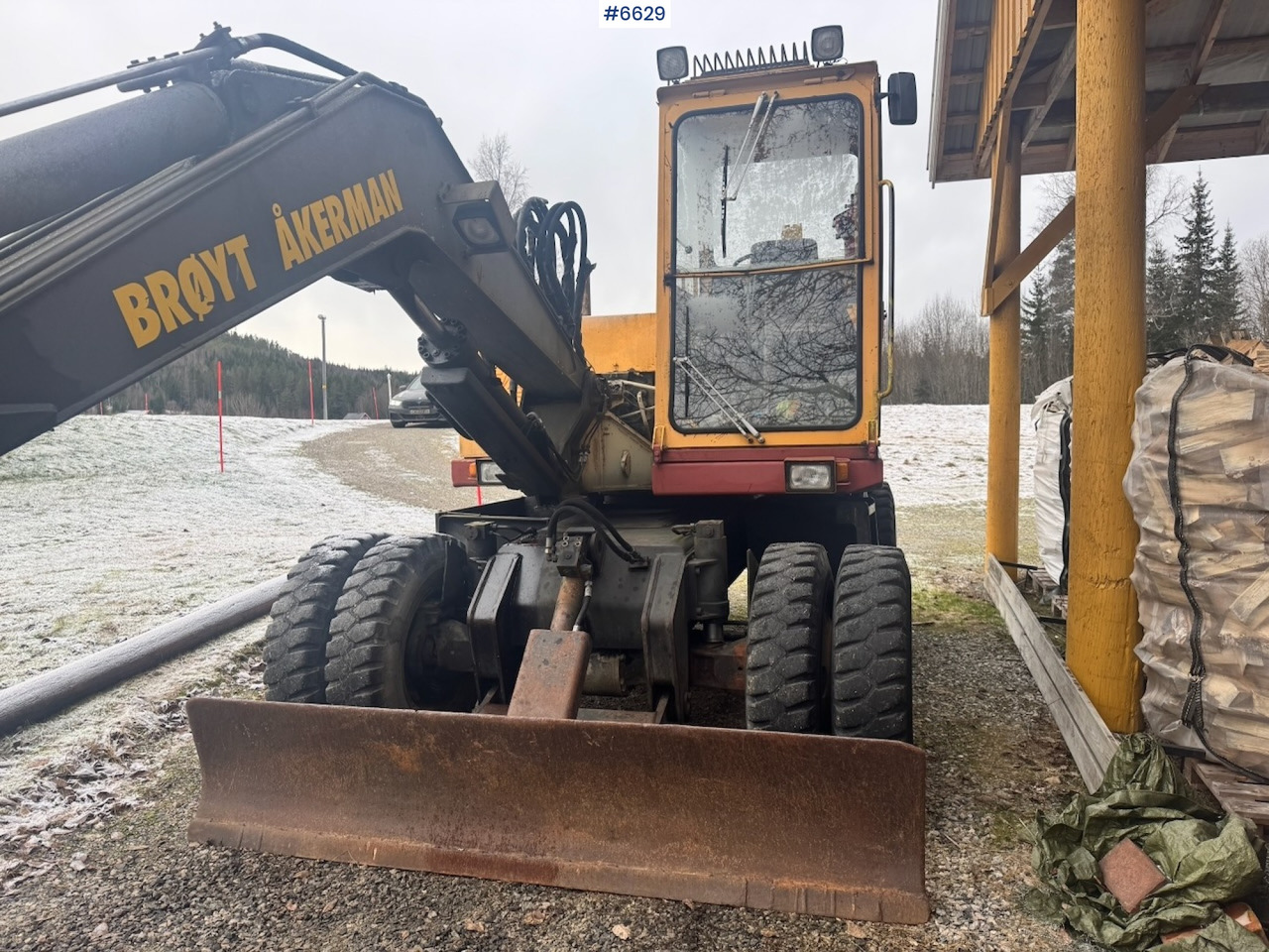 Excavadora 1987 Åkerman H3M Wheel excavator w/ 4 buckets.: foto 12 Excavadora 1987 Åkerman H3M Wheel excavator w/ 4 buckets.: foto 12