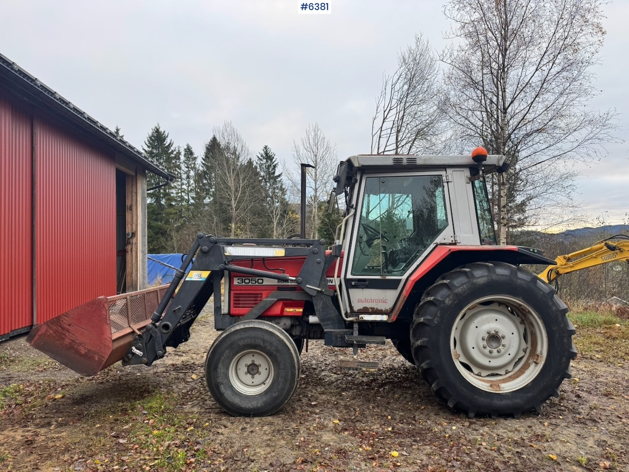 1987 Massey Ferguson 3050 w/ Front loader and twin wheels. - Tractor: foto 2 1987 Massey Ferguson 3050 w/ Front loader and twin wheels. - Tractor: foto 2