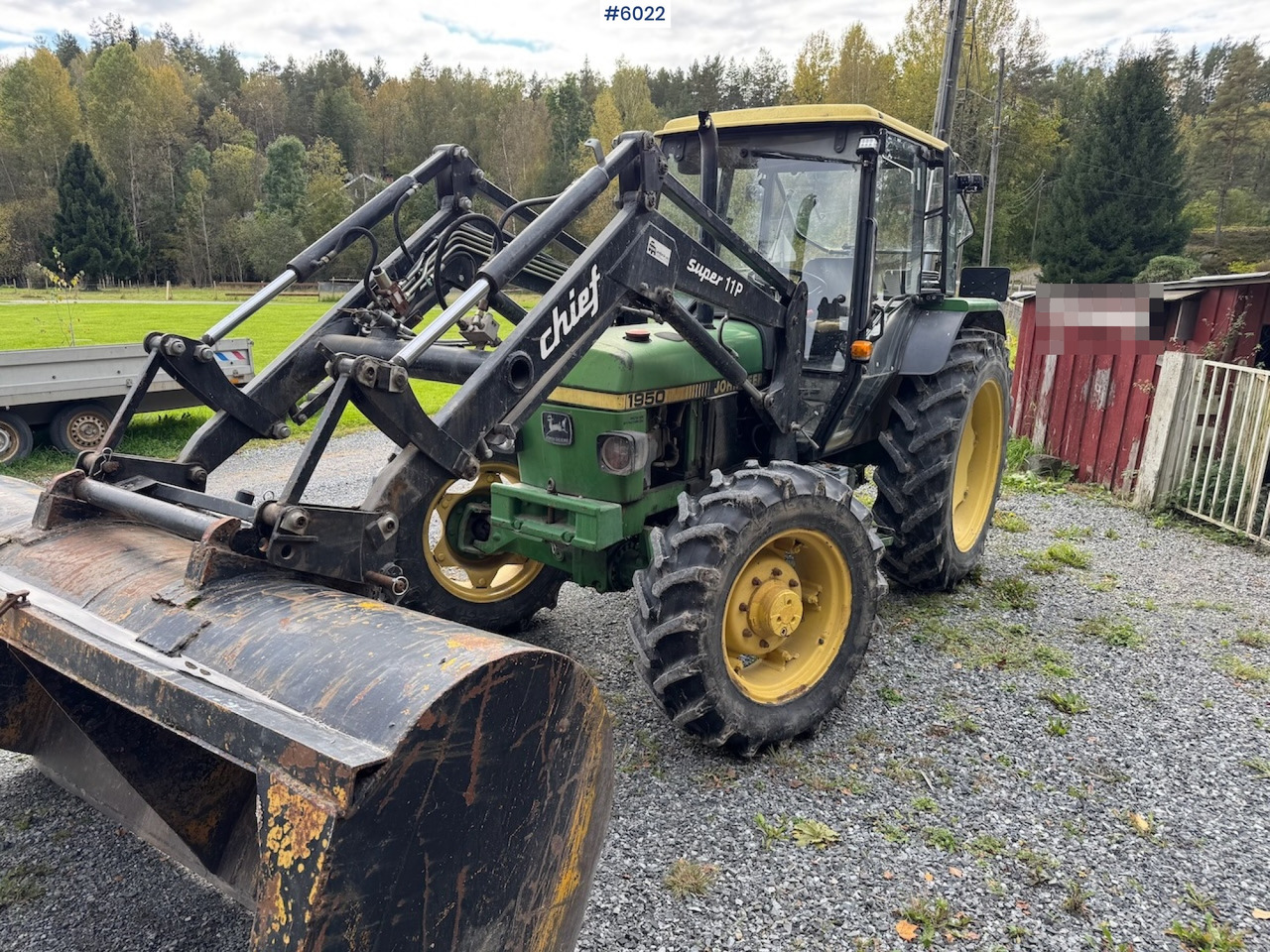 1990 John Deere 1950 Power Synchron w/ front loader. - Tractor: foto 2 1990 John Deere 1950 Power Synchron w/ front loader. - Tractor: foto 2