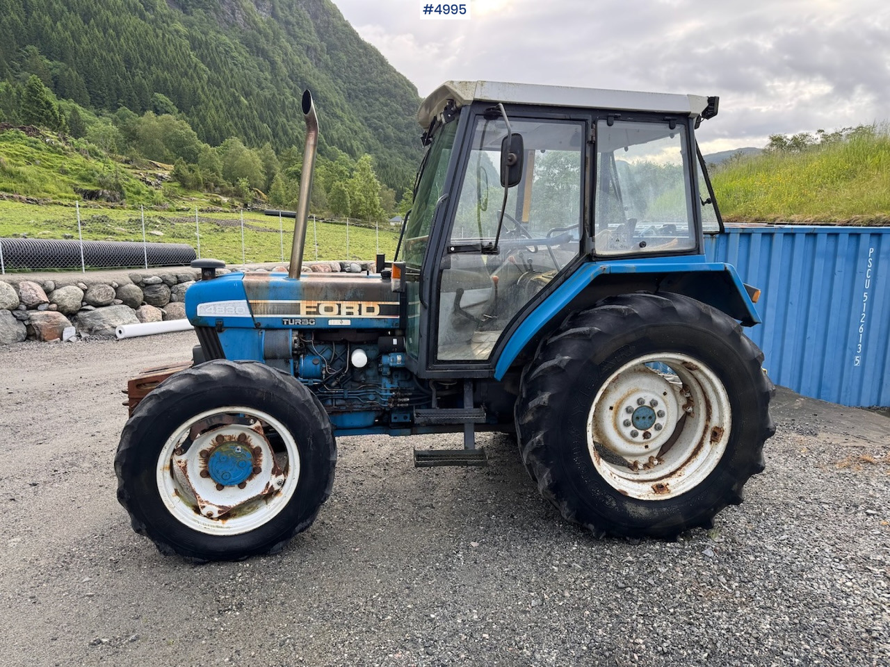 1992 Ford 4830 Turbo w/ twin wheels - Tractor: foto 2 1992 Ford 4830 Turbo w/ twin wheels - Tractor: foto 2