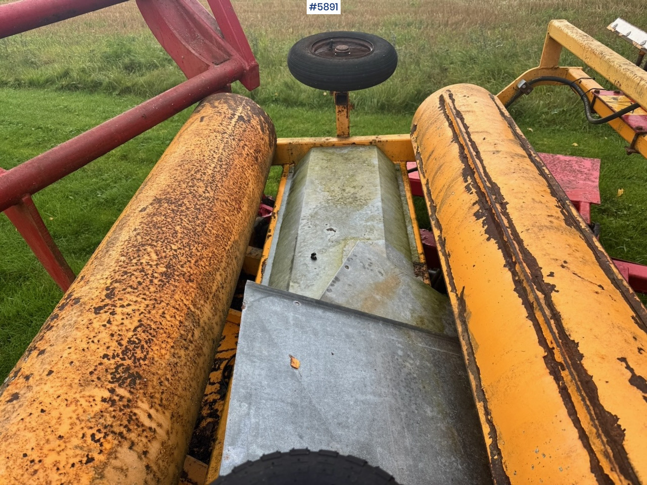 Maquinaria de henificación 1997 Tellefsdal AW4000 round bale wrapper: foto 9
