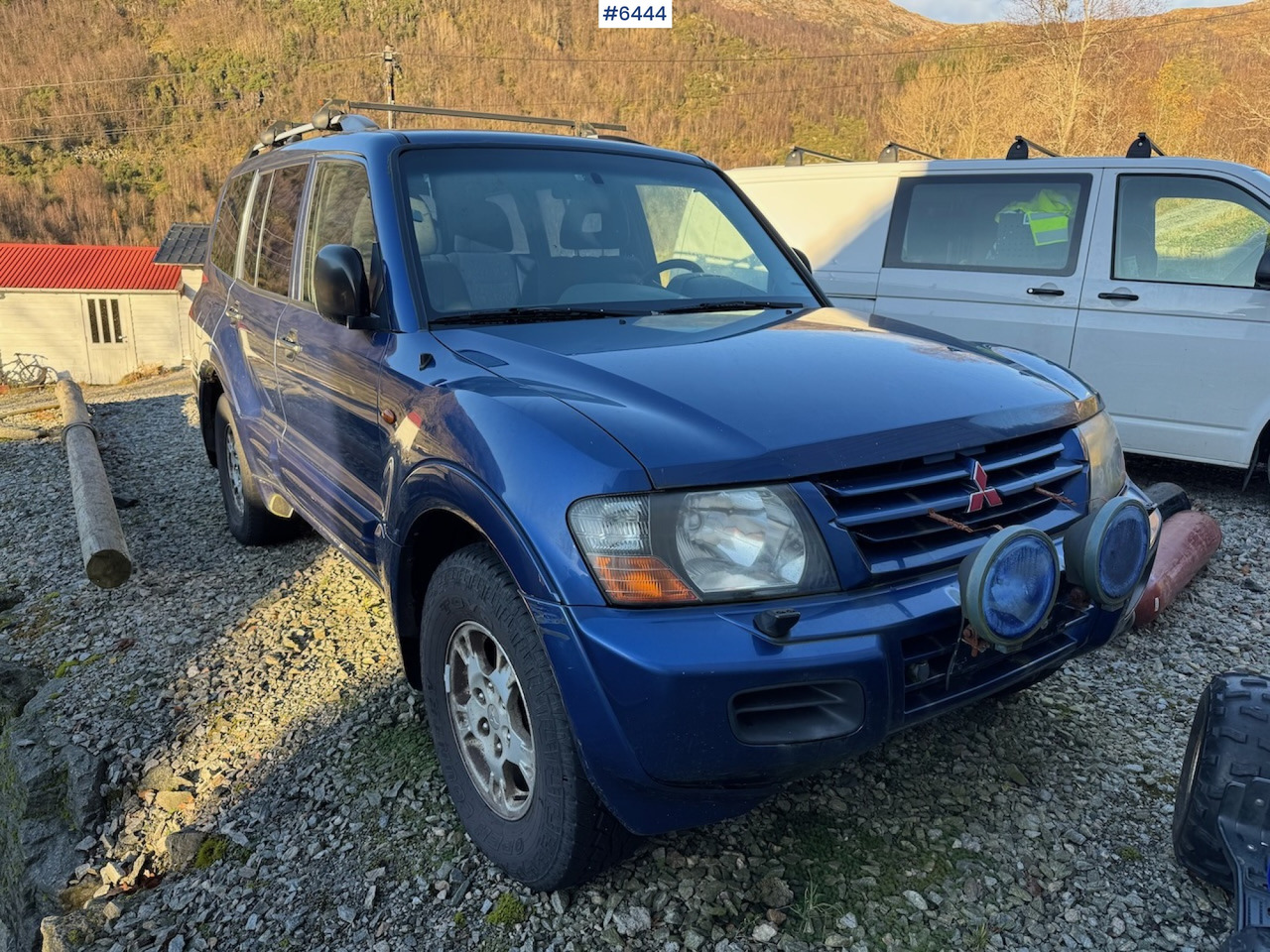 2000 Mitsubishi Pajero GLX with 7 seats - Coche: foto 3 2000 Mitsubishi Pajero GLX with 7 seats - Coche: foto 3