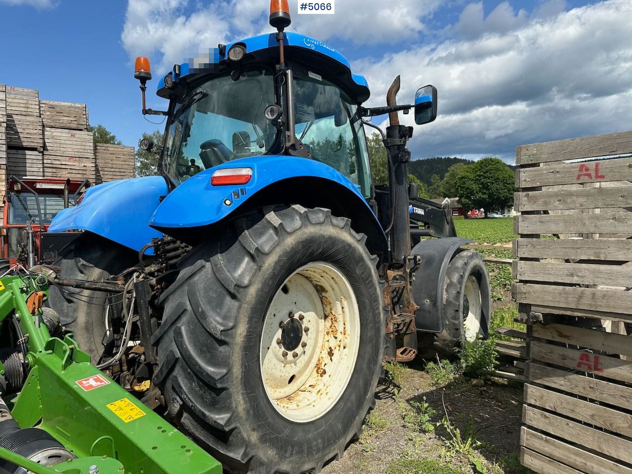 Tractor 2011 New Holland T6080 w/ trima +5.1p: foto 7 Tractor 2011 New Holland T6080 w/ trima +5.1p: foto 7
