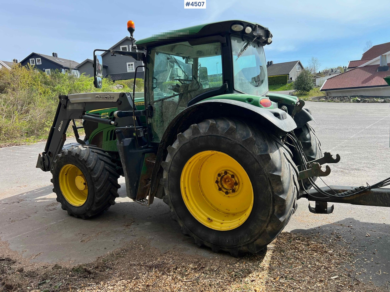 Tractor 2012 John Deere 6140R w/ front loader: foto 15