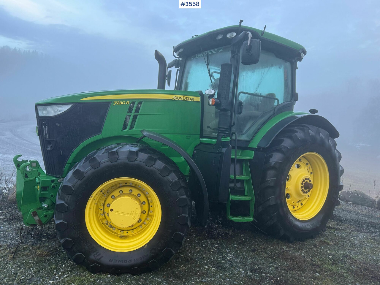 2012 John Deere 7230R w/ GPS and 3 hydraulic outlets! - Tractor: foto 1 2012 John Deere 7230R w/ GPS and 3 hydraulic outlets! - Tractor: foto 1
