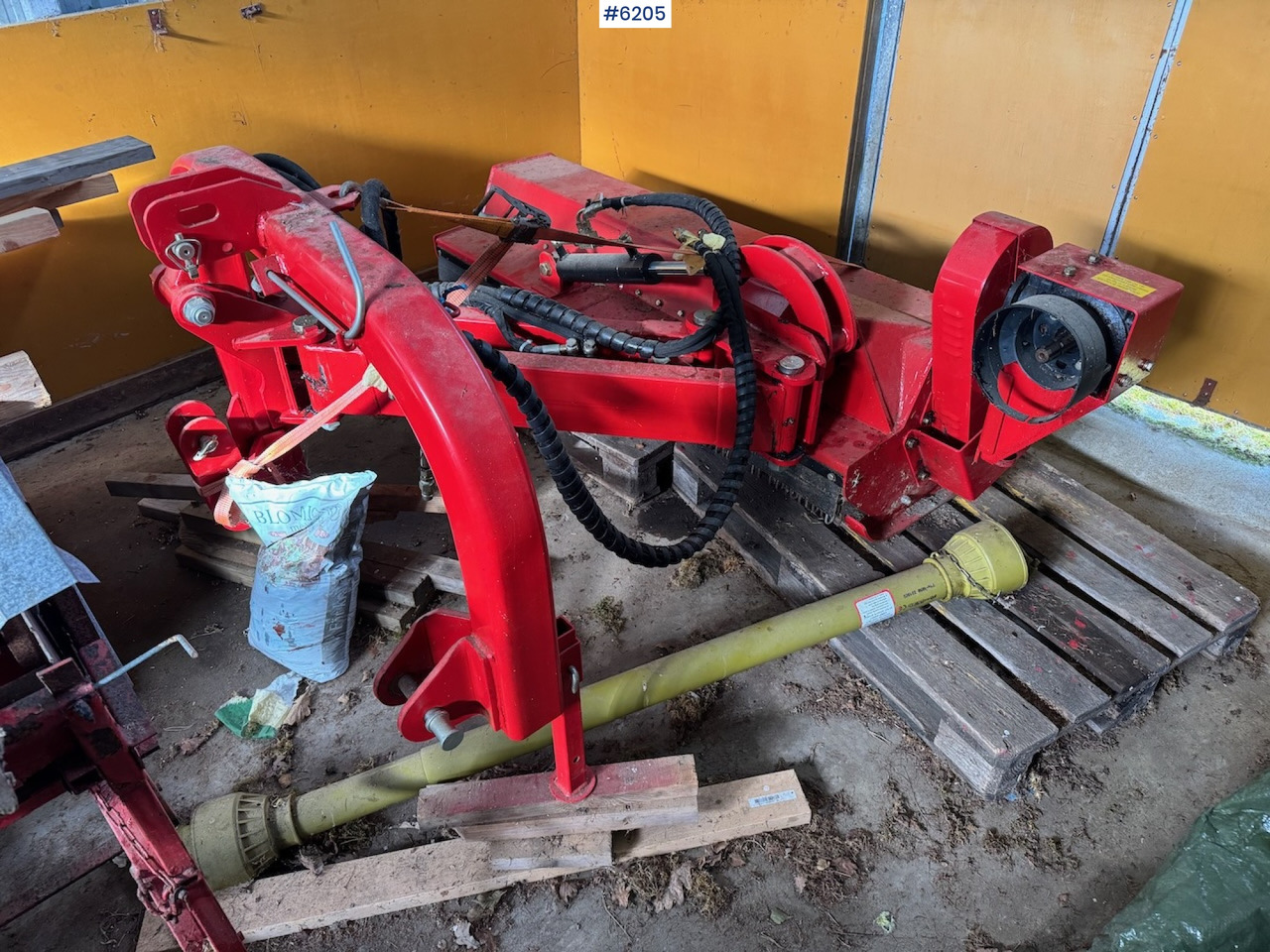 2015 AGF 180 Pasture Topper with Side Shift - Maquinaria de henificación: foto 4 2015 AGF 180 Pasture Topper with Side Shift - Maquinaria de henificación: foto 4