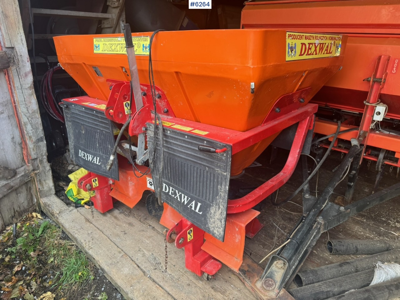 2015 Dexwal Tornado fertilizer spreader - Esparcidor de fertilizantes: foto 1 2015 Dexwal Tornado fertilizer spreader - Esparcidor de fertilizantes: foto 1