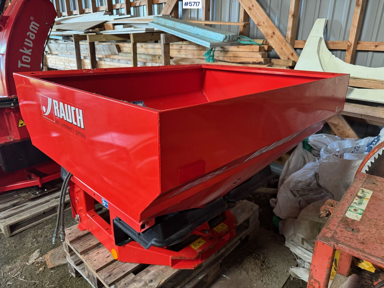 2015 RAUCH MDS 12.1 Fertiliser Spreader - Esparcidor de fertilizantes: foto 1 2015 RAUCH MDS 12.1 Fertiliser Spreader - Esparcidor de fertilizantes: foto 1