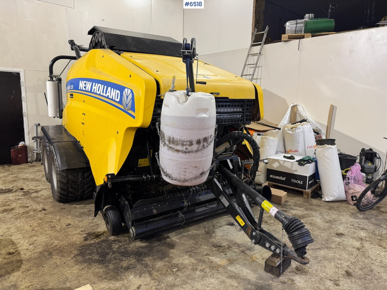 2020 New Holland Roll Baler 135 Ultra. - Maquinaria de henificación: foto 5 2020 New Holland Roll Baler 135 Ultra. - Maquinaria de henificación: foto 5