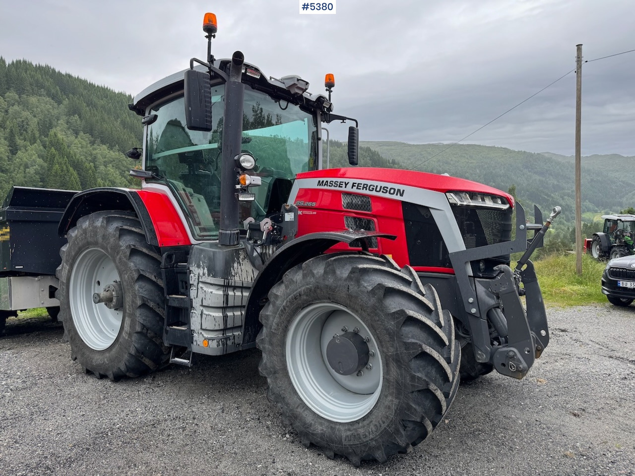 2021 Massey Ferguson 8S.265 w/ front hydraulics and front PTO. - Tractor: foto 5 2021 Massey Ferguson 8S.265 w/ front hydraulics and front PTO. - Tractor: foto 5