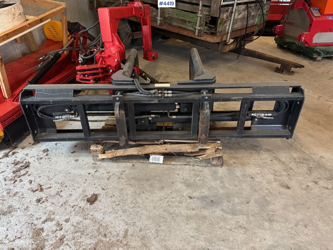 Ålø Square clamp - Maquinaria de henificación: foto 5 Ålø Square clamp - Maquinaria de henificación: foto 5